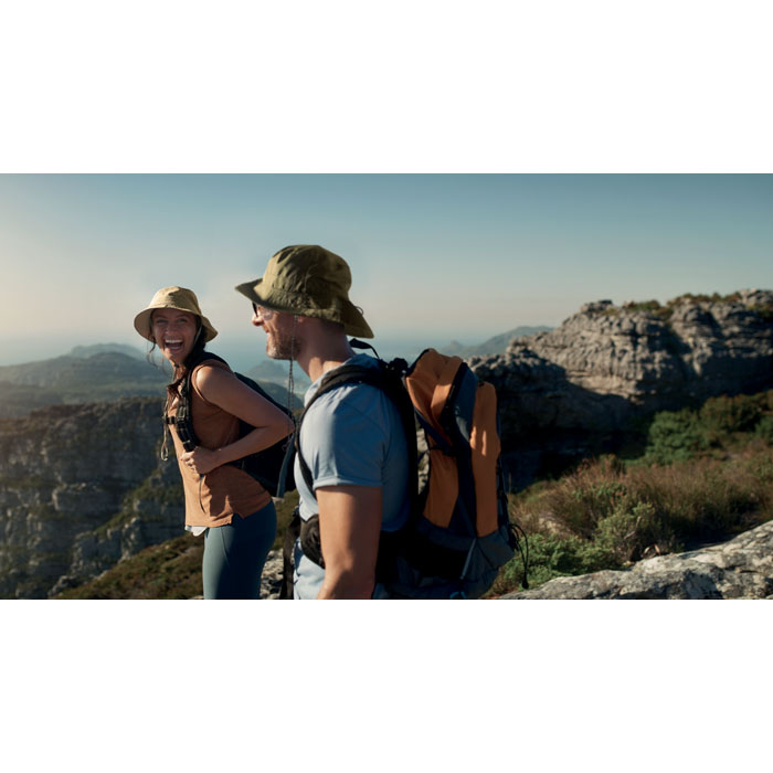 LANIN - Waterafstotend vissershoedje