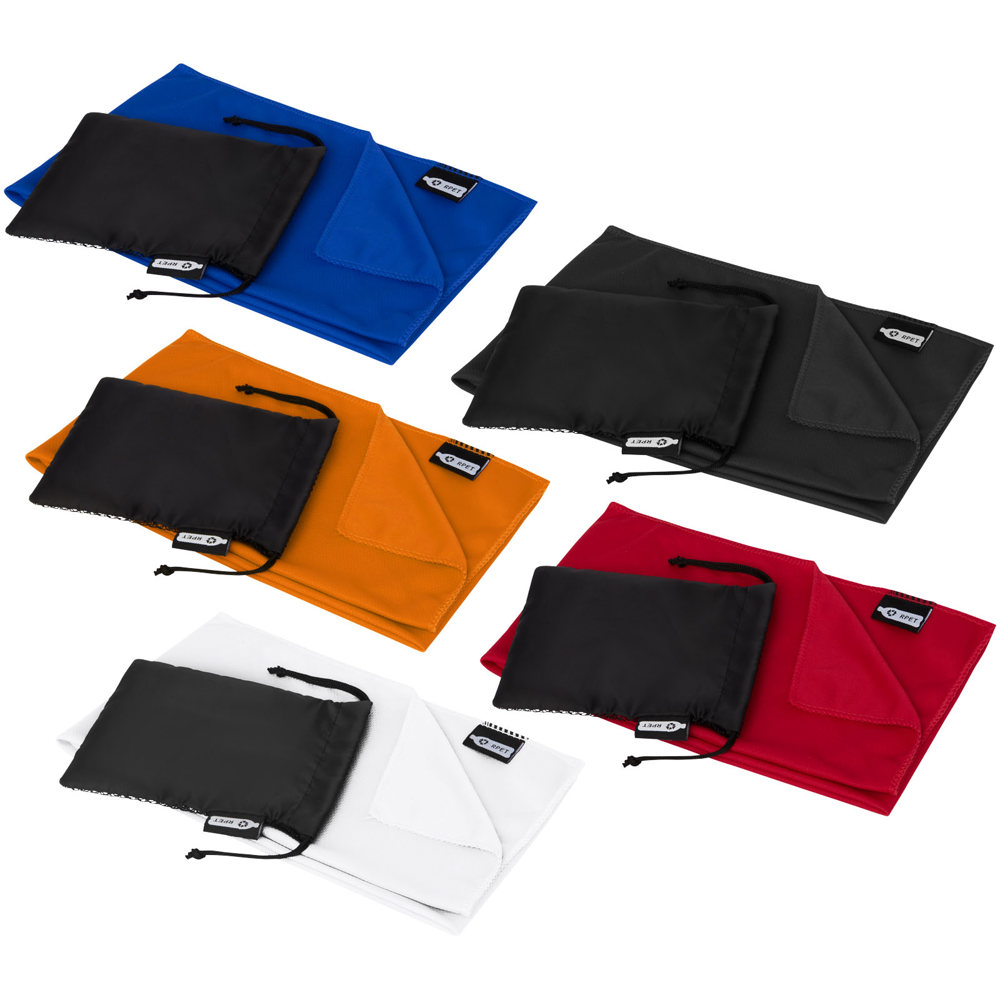 Raquel gerecyclede PET sport koelhanddoek in een pouch 80 x 30 cm