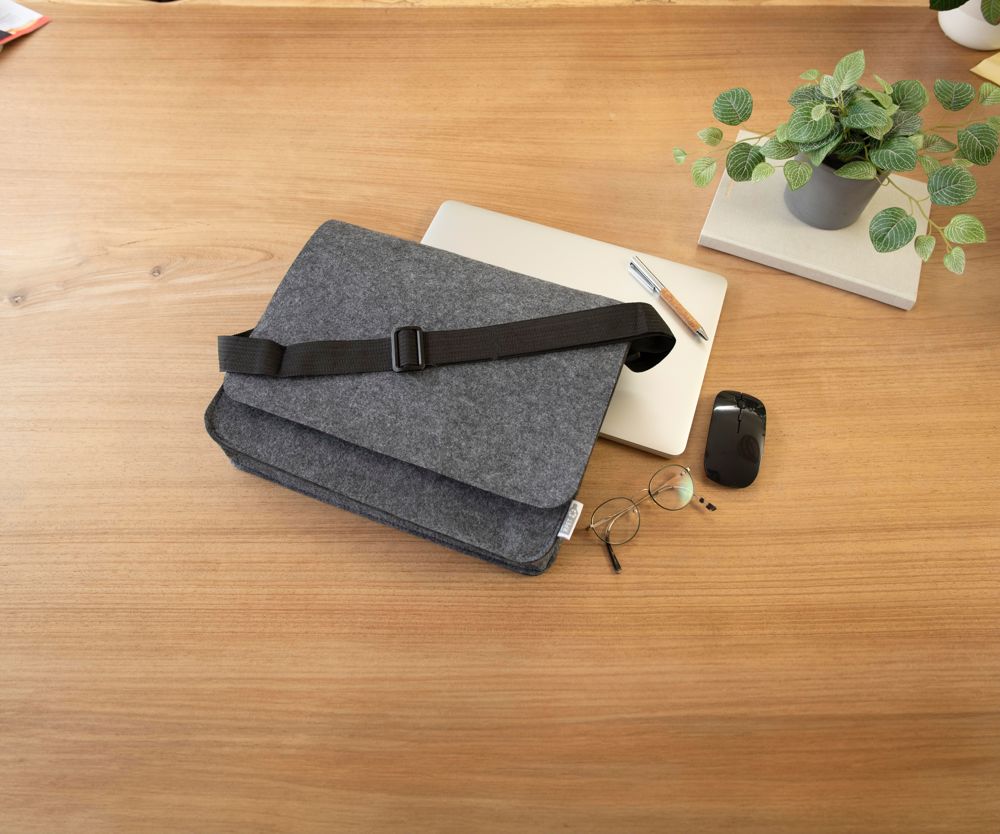 rPET vilten laptoptas Layla