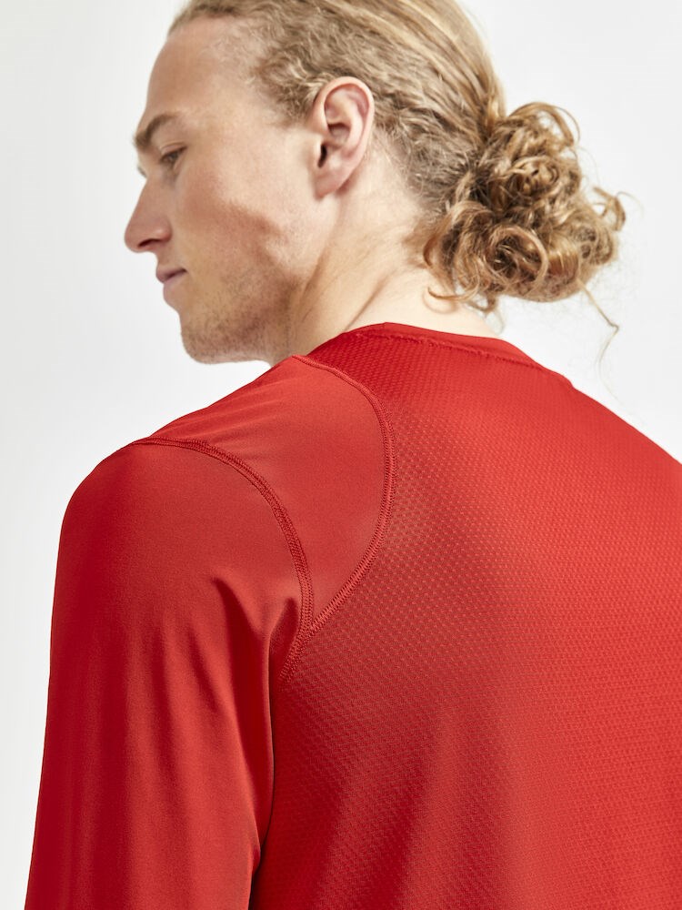 Craft - ADV Essence LS Tee M Bright Red S