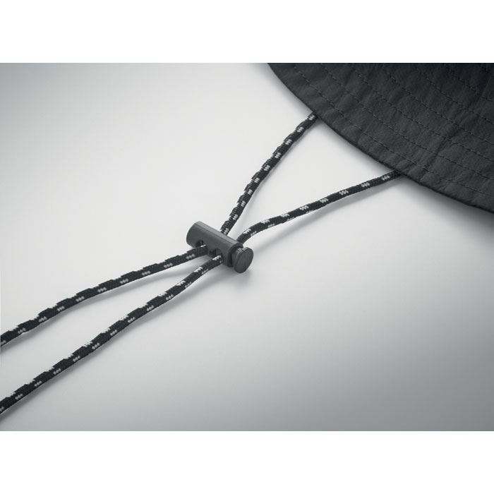 LANIN - Waterafstotend vissershoedje